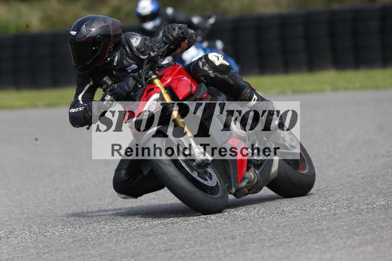 /Archiv-2025/42 07.08.2025 Peter Studer Girls Day ADR/Gruppe blau/59